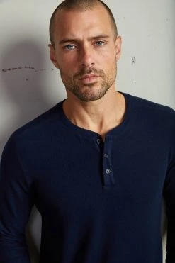 Velvet By Graham & Spencer FAUST MARLED COZY JERSEY HENLEY Mens