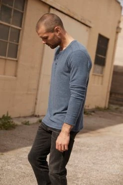 Velvet By Graham & Spencer FAUST MARLED COZY JERSEY HENLEY Mens