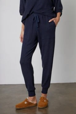 Velvet By Graham & Spencer JUDY DRAWSTRING SWEATPANT