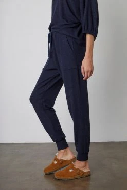 Velvet By Graham & Spencer JUDY DRAWSTRING SWEATPANT