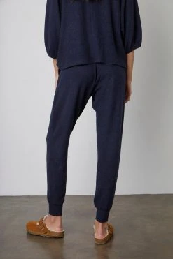 Velvet By Graham & Spencer JUDY DRAWSTRING SWEATPANT