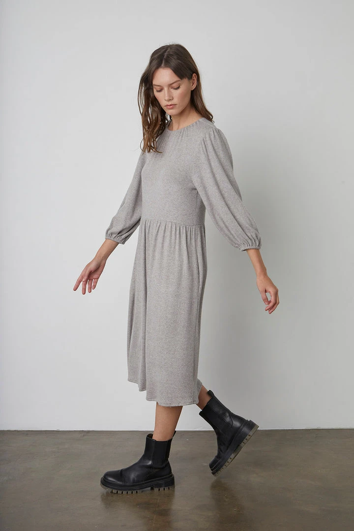 Velvet By Graham & Spencer SCARLET PUFF SLEEVE DRESS 4 Velvet By Graham & Spencer SCARLET PUFF SLEEVE DRESS