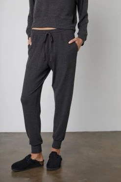 Velvet By Graham & Spencer JUDY DRAWSTRING SWEATPANT