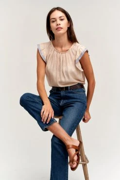 Velvet By Graham & Spencer MILAN CAP SLEEVE BLOUSE