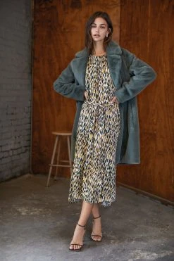 Velvet By Graham & Spencer EDANA PRINTED MAXI DRESS Womens