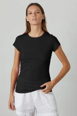 Velvet By Graham & Spencer Womens JEMMA GAUZY WHISPER FITTED CREW NECK TEE