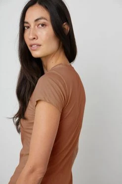 Velvet By Graham & Spencer JEMMA GAUZY WHISPER FITTED CREW NECK TEE