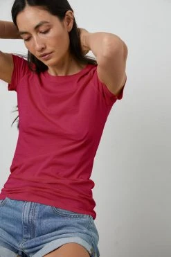 Velvet By Graham & Spencer JEMMA GAUZY WHISPER FITTED CREW NECK TEE
