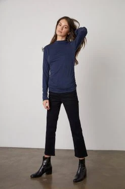 Velvet By Graham & Spencer Womens KATE HIGH RISE CROP JEAN