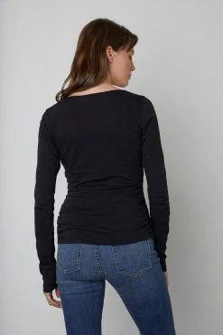 Velvet By Graham & Spencer DENISE SCOOP NECK TEE Womens