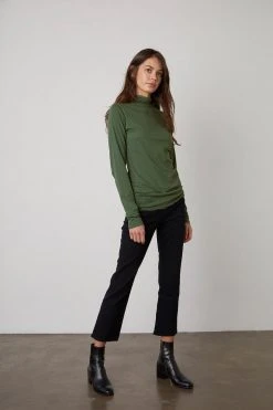 Velvet By Graham & Spencer TALISIA GAUZY WHISPER FITTED MOCK NECK TEE