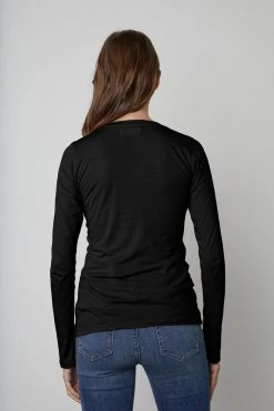 Velvet By Graham & Spencer ZOFINA GAUZY WHISPER FITTED CREW NECK TEE Womens
