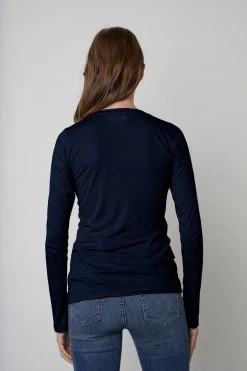Velvet By Graham & Spencer ZOFINA GAUZY WHISPER FITTED CREW NECK TEE Womens