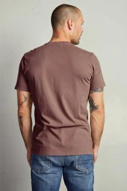 Velvet By Graham & Spencer HOWARD WHISPER CLASSIC CREW NECK TEE Mens