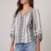 Velvet By Graham & Spencer Womens LOUISE JACQUARD BOHO TOP