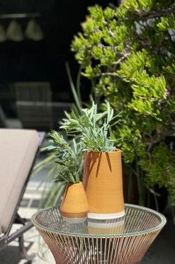 Jenny Graham Home Womens CERAMIC BUD VASE