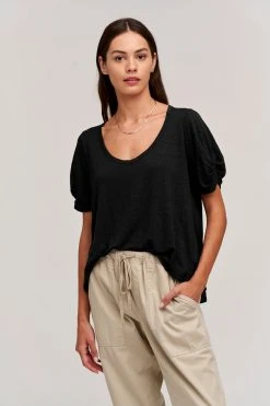 Velvet By Graham & Spencer BELLA LINEN BLEND TEE Womens