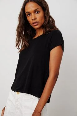 Velvet By Graham & Spencer CASEY SHORT SLEEVE CREW NECK TEE
