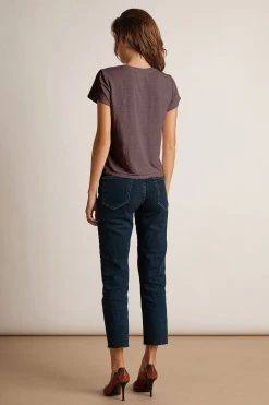 Velvet By Graham & Spencer KAROLINA HI RISE STRAIGHT LEG CUT OFF JEANS Womens