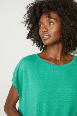 Velvet By Graham & Spencer HUDSON CREW NECK TEE Womens