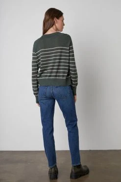 Velvet By Graham & Spencer Womens ALICIA CREW NECK SWEATER