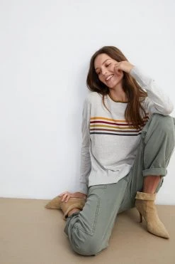 Velvet By Graham & Spencer MELODY CREW NECK SWEATER