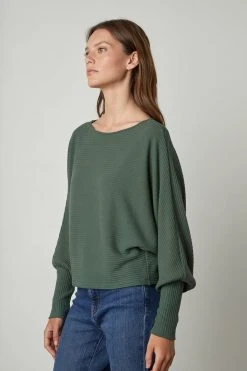 Velvet By Graham & Spencer Womens PEPPER DOLMAN SLEEVE TOP