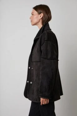 Velvet By Graham & Spencer Womens ALBANY REVERSIBLE LUX SHERPA COAT