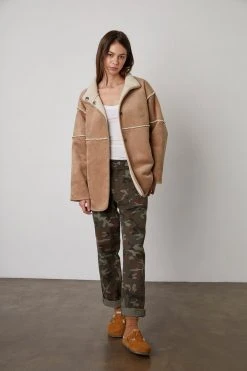 Velvet By Graham & Spencer Womens ALBANY REVERSIBLE LUX SHERPA COAT