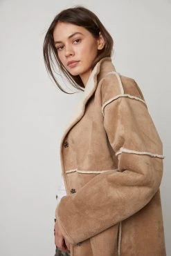 Velvet By Graham & Spencer Womens ALBANY REVERSIBLE LUX SHERPA COAT