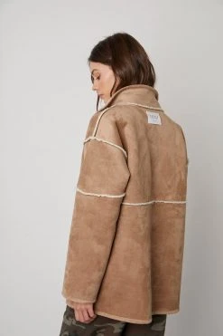 Velvet By Graham & Spencer Womens ALBANY REVERSIBLE LUX SHERPA COAT
