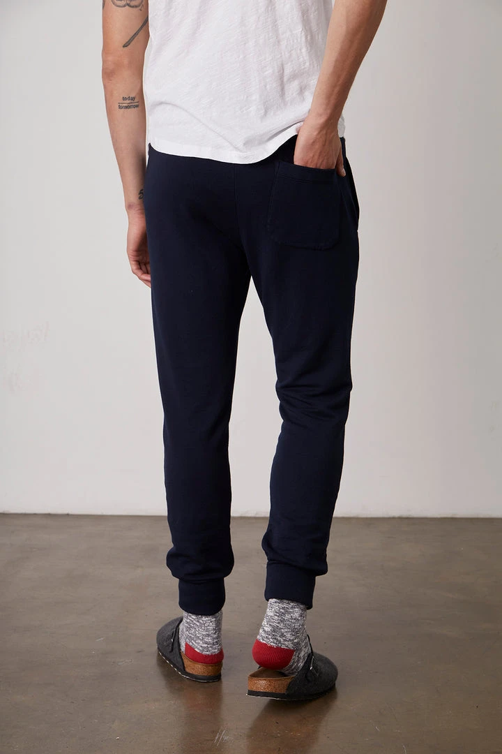 Velvet By Graham & Spencer Mens CROSBY LUXE FLEECE JOGGER 19 Velvet By Graham & Spencer Mens CROSBY LUXE FLEECE JOGGER