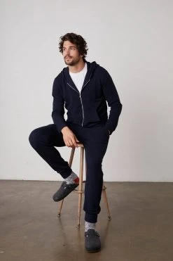 Velvet By Graham & Spencer Mens CROSBY LUXE FLEECE JOGGER 41 Velvet By Graham & Spencer Mens CROSBY LUXE FLEECE JOGGER