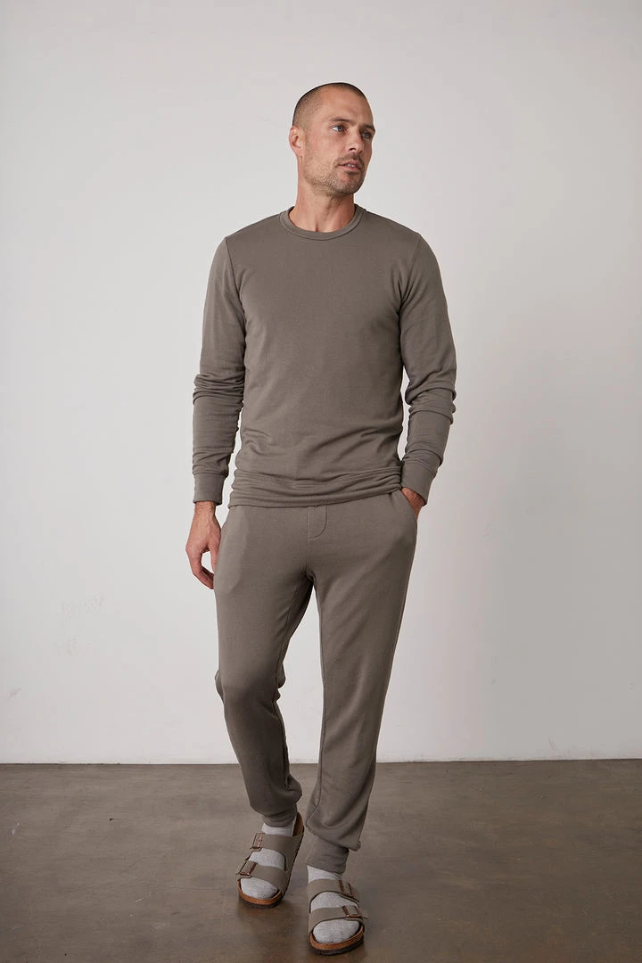 Velvet By Graham & Spencer Mens CROSBY LUXE FLEECE JOGGER 10 Velvet By Graham & Spencer Mens CROSBY LUXE FLEECE JOGGER