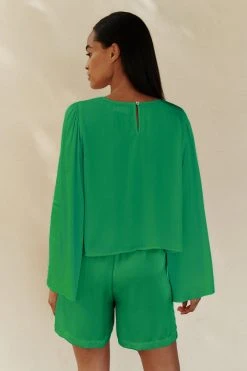 Velvet By Graham & Spencer Womens MAE BELL SLEEVE BLOUSE