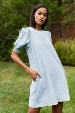 Velvet By Graham & Spencer NAOMI CHAMBRAY SHIFT DRESS