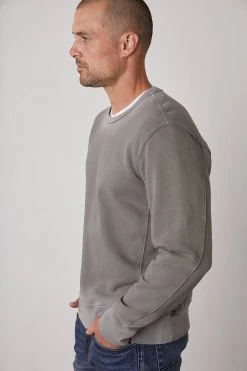 Velvet By Graham & Spencer Mens MATTS OMBRE FLEECE SWEATSHIRT