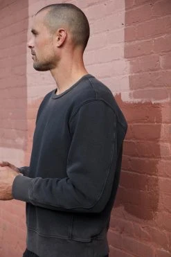 Velvet By Graham & Spencer Mens MATTS OMBRE FLEECE SWEATSHIRT