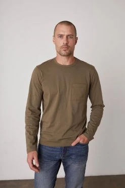 Velvet By Graham & Spencer OLIVER POCKET TEE Mens