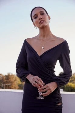 Velvet By Graham & Spencer Womens PARIS FAUX WRAP DRESS