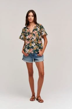Velvet By Graham & Spencer LUCY PRINTED TOP Womens
