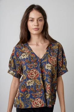 Velvet By Graham & Spencer LENA PRINTED COTTON BLOUSE Womens