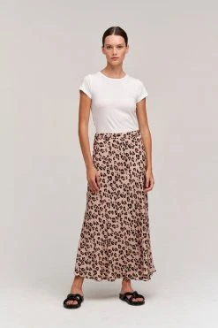 Velvet By Graham & Spencer JAINA PRINTED SKIRT