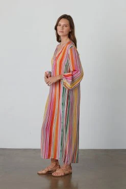 Velvet By Graham & Spencer PIA PRINTED MAXI DRESS