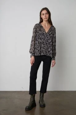 Velvet By Graham & Spencer MILEY PRINTED BOHO BLOUSE Womens