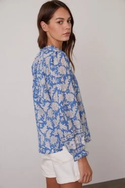 Velvet By Graham & Spencer MIKAYLA BUTTON-UP PRINTED BLOUSE Womens