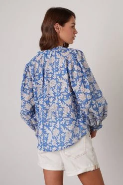 Velvet By Graham & Spencer MIKAYLA BUTTON-UP PRINTED BLOUSE Womens