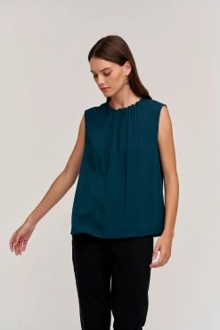 Velvet By Graham & Spencer WENNA SLEEVELESS BLOUSE