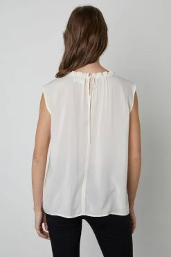 Velvet By Graham & Spencer WENNA SLEEVELESS BLOUSE