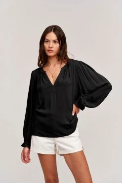 Velvet By Graham & Spencer JOLENE V-NECK BLOUSE Womens